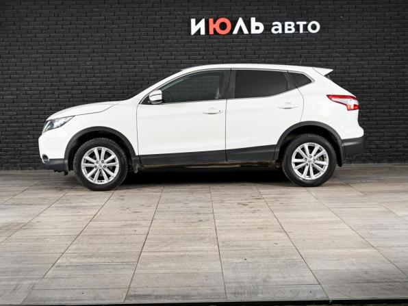 Nissan Qashqai II с пробегом 2015 года, цена 1 590 000 рублей, 164383 км, внедорожник, Автокод Объявления