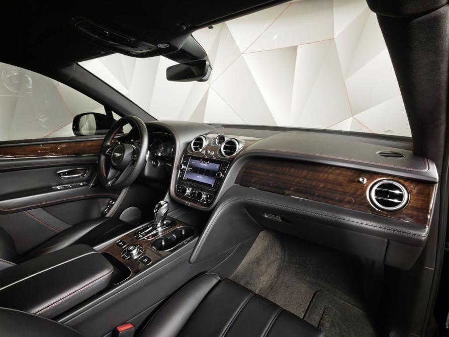 Bentley Bentayga I Москва  - изображение 12