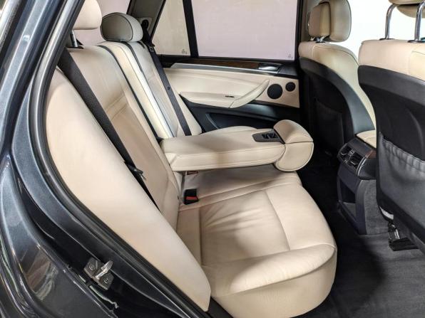 BMW X5 II (E70) Рестайлинг с пробегом 2011 года, цена 1 899 900 рублей, 315000 км, внедорожник, Автокод Объявления