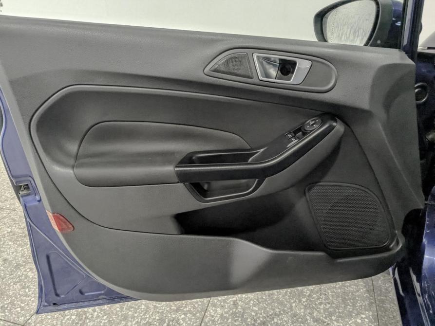 Ford Fiesta Mk6 Рестайлинг Москва  - изображение 19