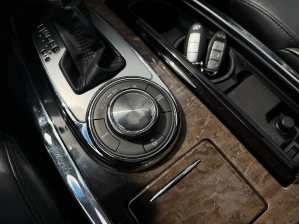 Infiniti QX80 I с пробегом 2014 года, цена 2 150 000 рублей, 228094 км, внедорожник, Автокод Объявления