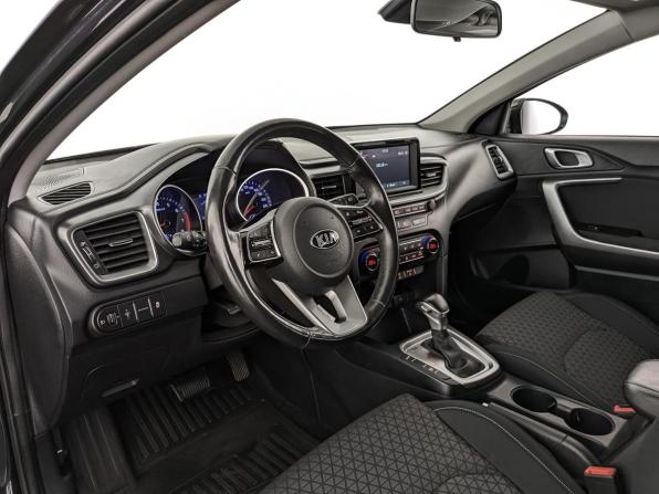Kia Ceed III с пробегом 2019 года, цена 1 555 000 рублей, 124597 км, универсал, Автокод Объявления