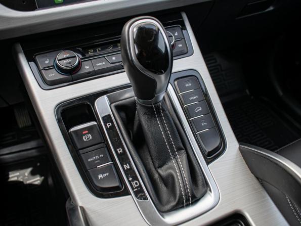 Geely Atlas I с пробегом 2019 года, цена 1 750 000 рублей, 77192 км, внедорожник, Автокод Объявления
