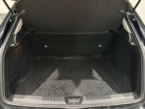 Mercedes-Benz GLA I (X156) с пробегом 2014 года, цена 1 804 238 рублей, 98000 км, внедорожник, Автокод Объявления
