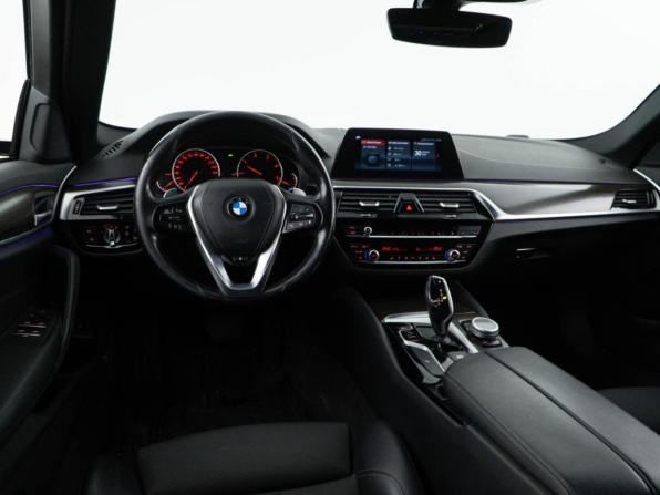 BMW 5 серии VII (G30/G31/G38) с пробегом 2019 года, цена 2 155 444 рубля, 314464 км, седан, Автокод Объявления
