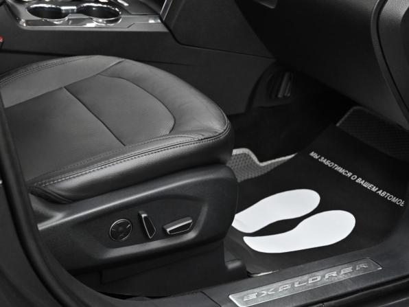 Ford Explorer V Рестайлинг 2 с пробегом 2018 года, цена 2 499 000 рублей, 206000 км, внедорожник, Автокод Объявления