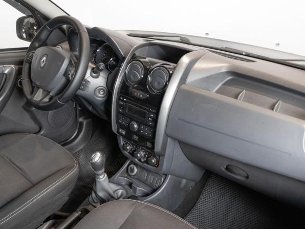 Renault Duster I Рестайлинг с пробегом 2016 года, цена 991 400 рублей, 240053 км, внедорожник, Автокод Объявления