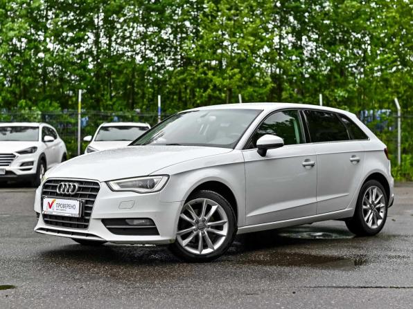 Audi A3 III (8V) с пробегом 2013 года, цена 1 020 000 рублей, 271545 км, седан, Автокод Объявления