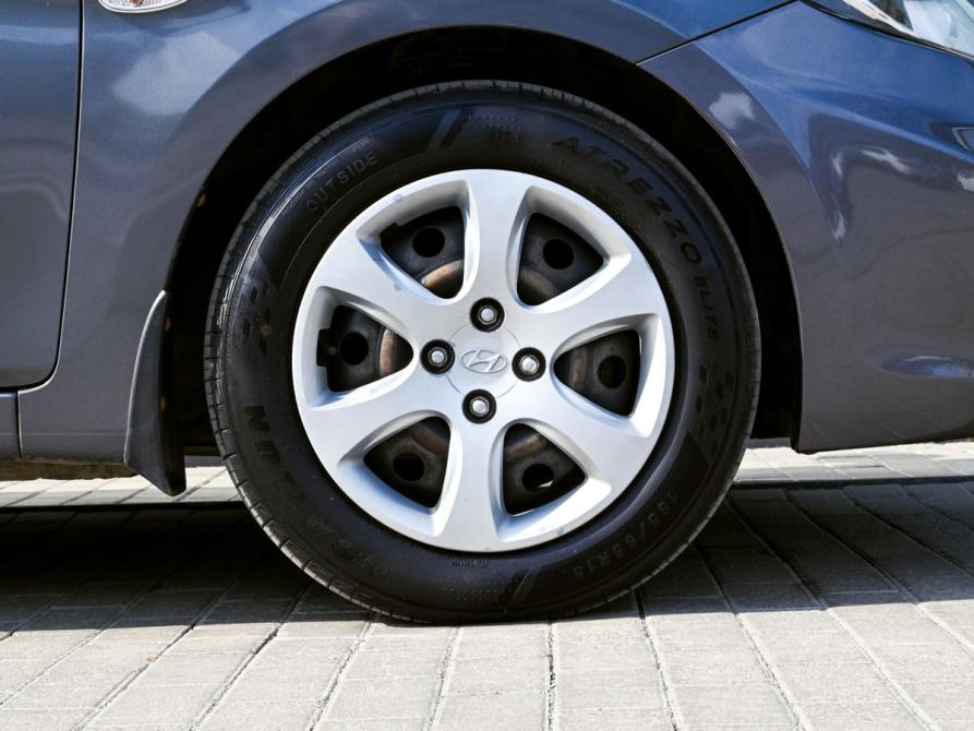 Hyundai Solaris I Екатеринбург  - изображение 22