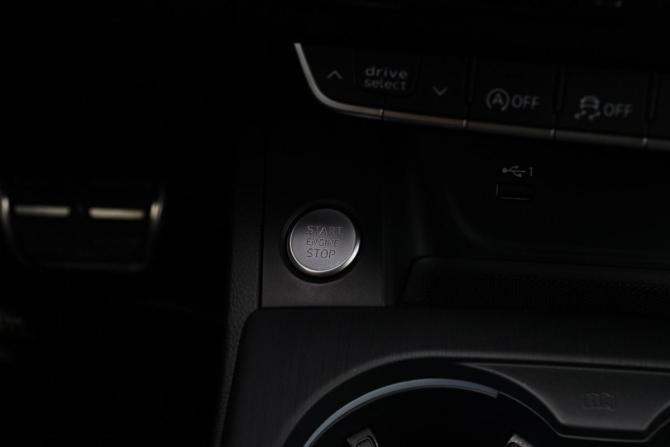 Audi A5 II (F5) Рестайлинг с пробегом 2019 года, цена 4 250 000 рублей, 79990 км, лифтбек, Автокод Объявления