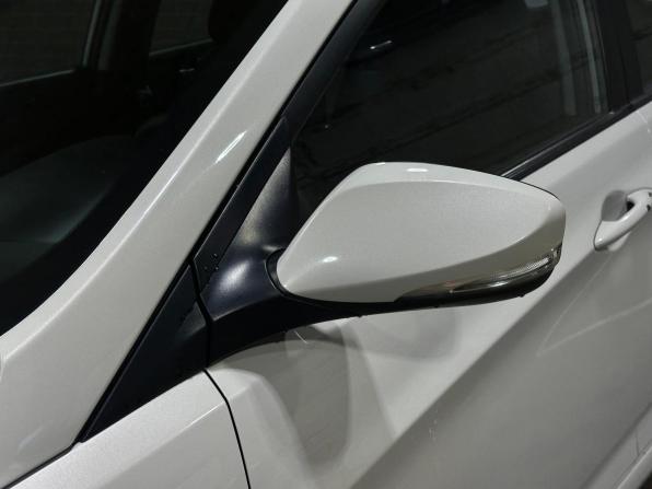 Hyundai Solaris I Рестайлинг с пробегом 2015 года, цена 1 250 000 рублей, 85212 км, седан, Автокод Объявления