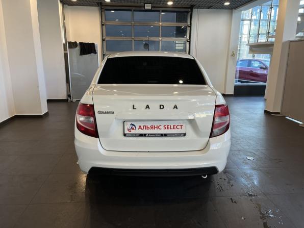Lada (ВАЗ) Granta I Рестайлинг с пробегом 2021 года, цена 575 000 рублей, 111887 км, седан, Автокод Объявления