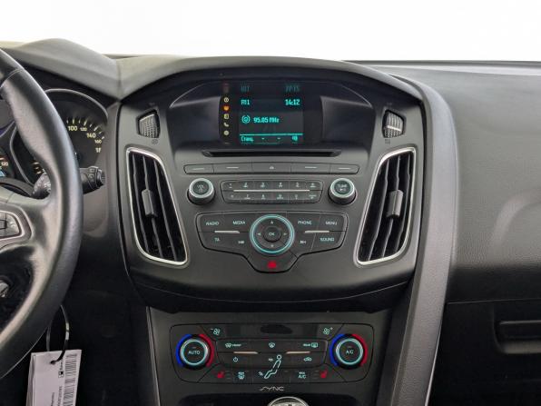 Ford Focus III Рестайлинг с пробегом 2016 года, цена 1 050 000 рублей, 102321 км, универсал, Автокод Объявления