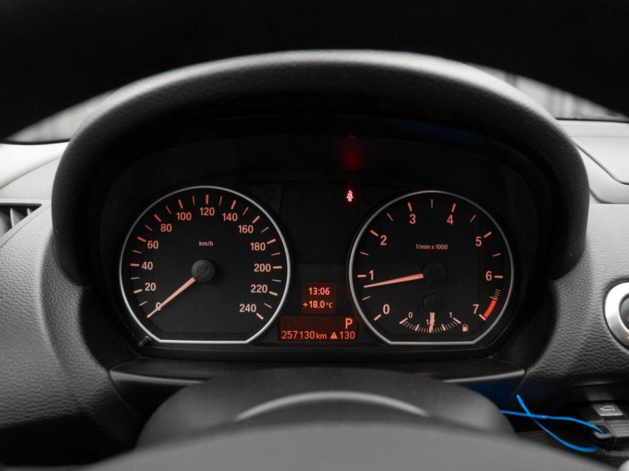 BMW 1 серии I (E81/E82/E87/E88) Рестайлинг Москва  - изображение 10