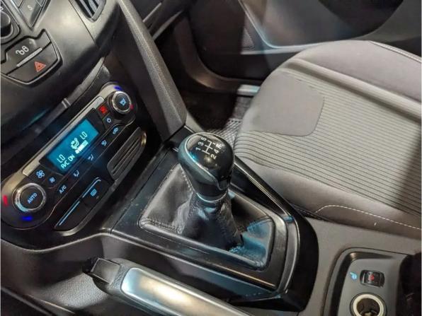 Ford Focus III с пробегом 2012 года, цена 830 000 рублей, 191800 км, хэтчбек, Автокод Объявления