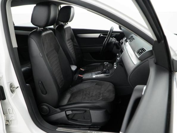 Volkswagen Passat B7 с пробегом 2012 года, цена 1 350 050 рублей, 153461 км, седан, Автокод Объявления
