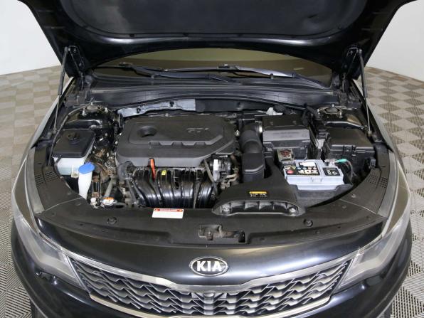 Kia Optima IV Рестайлинг с пробегом 2018 года, цена 1 990 000 рублей, 155000 км, седан, Автокод Объявления