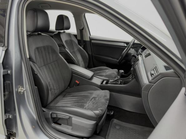 Skoda Superb III с пробегом 2017 года, цена 2 840 000 рублей, 148048 км, лифтбек, Автокод Объявления
