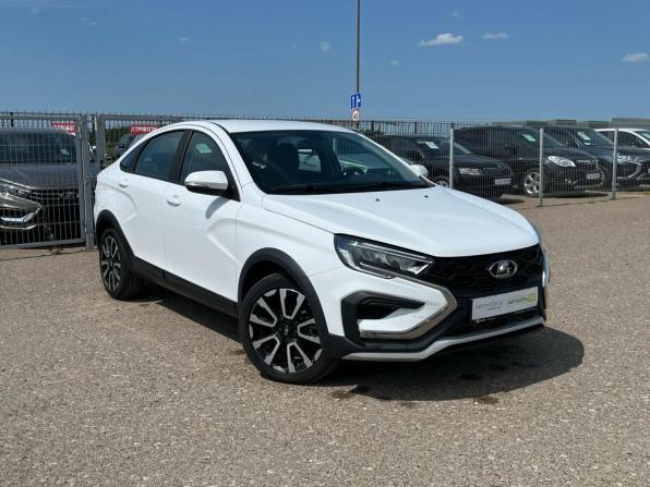 Lada (ВАЗ) Vesta I Рестайлинг (NG) с пробегом 2025 года, цена 1 425 000 рублей, 10881 км, седан, Автокод Объявления