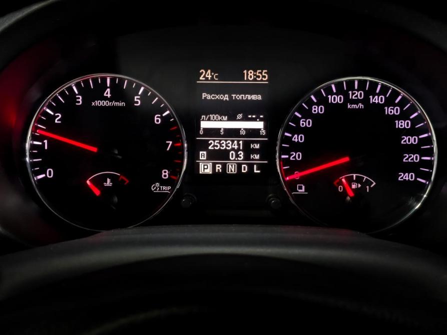 Nissan X-Trail II Рестайлинг Москва  - изображение 13
