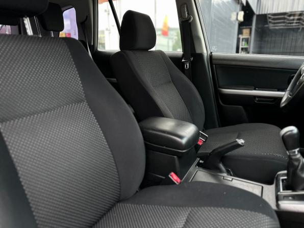 Suzuki Grand Vitara II с пробегом 2006 года, цена 819 000 рублей, 143390 км, внедорожник, Автокод Объявления