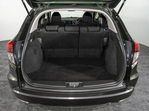 Honda Vezel I с пробегом 2013 года, цена 1 420 500 рублей, 154878 км, внедорожник, Автокод Объявления