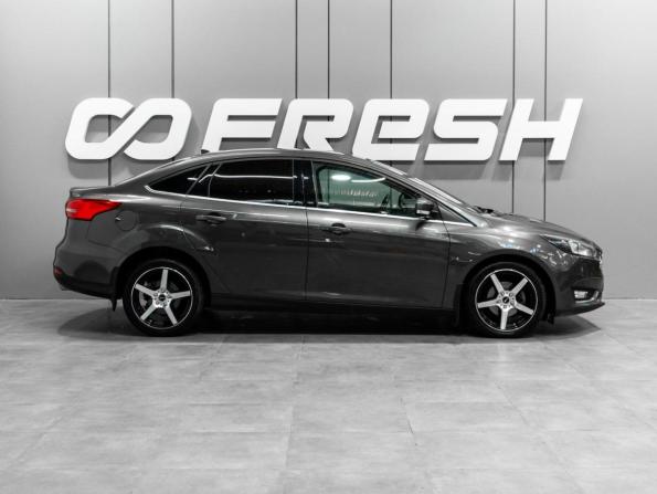 Ford Focus III Рестайлинг с пробегом 2016 года, цена 1 144 000 рублей, 161598 км, седан, Автокод Объявления