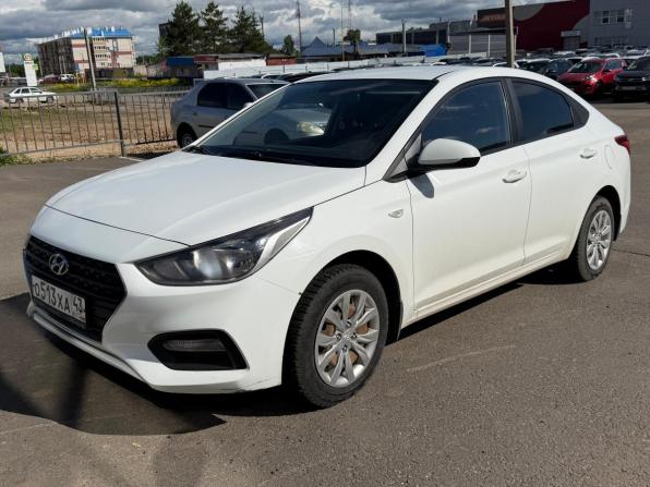 Hyundai Solaris II с пробегом 2017 года, цена 1 180 000 рублей, 105423 км, седан, Автокод Объявления