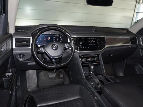 Volkswagen Teramont I с пробегом 2018 года, цена 3 399 000 рублей, 109900 км, внедорожник, Автокод Объявления