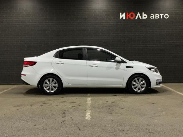 Kia Rio III Рестайлинг с пробегом 2016 года, цена 1 149 000 рублей, 128977 км, седан, Автокод Объявления