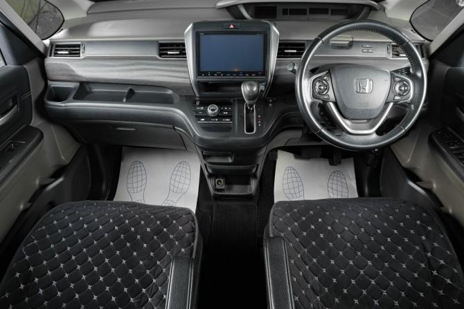 Honda Freed II с пробегом 2016 года, цена 1 299 000 рублей, 158000 км, компактвэн, Автокод Объявления