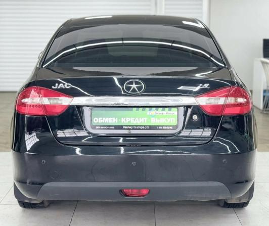 JAC J5 (Heyue) с пробегом 2013 года, цена 649 000 рублей, 190000 км, седан, Автокод Объявления