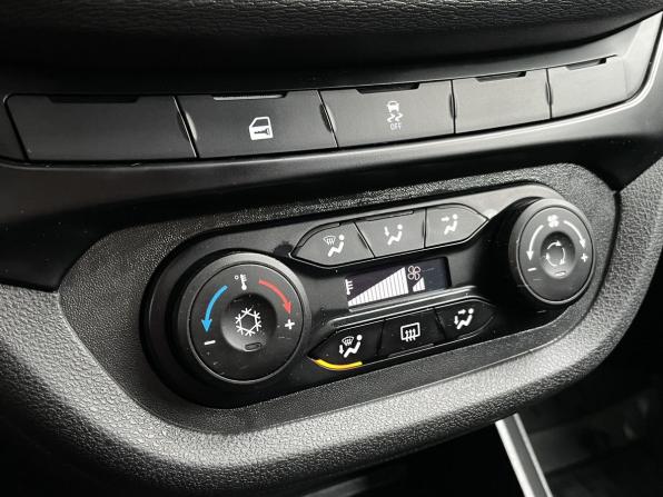 Lada (ВАЗ) Vesta I с пробегом 2022 года, цена 1 257 000 рублей, 49514 км, универсал, Автокод Объявления