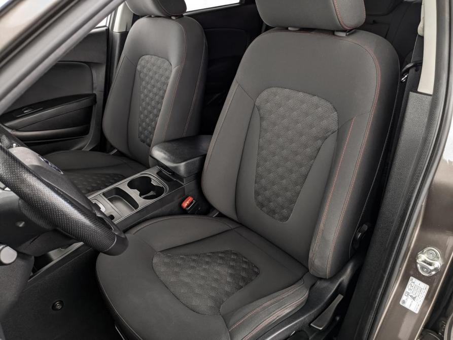 FAW Besturn X80 I Москва  - изображение 20