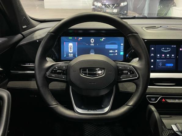 Geely Monjaro I с пробегом 2024 года, цена 3 190 000 рублей, 47525 км, внедорожник, Автокод Объявления