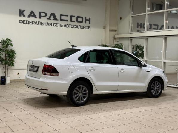 Volkswagen Polo V Рестайлинг с пробегом 2019 года, цена 1 150 000 рублей, 112000 км, седан, Автокод Объявления