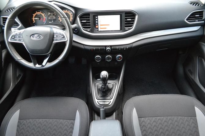 Lada (ВАЗ) Vesta I Рестайлинг (NG) с пробегом 2023 года, цена 1 390 000 рублей, 26000 км, седан, Автокод Объявления