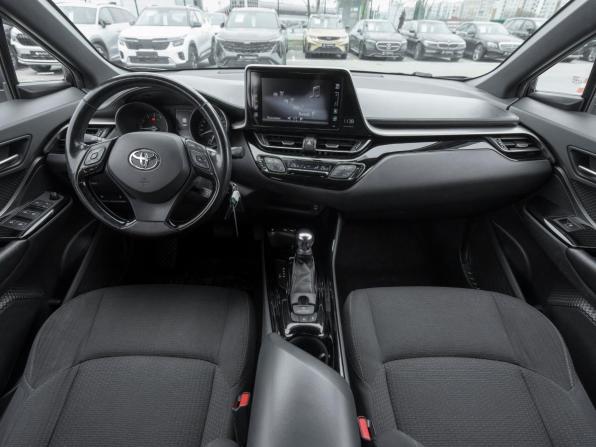 Toyota C-HR I с пробегом 2018 года, цена 2 485 000 рублей, 81591 км, внедорожник, Автокод Объявления
