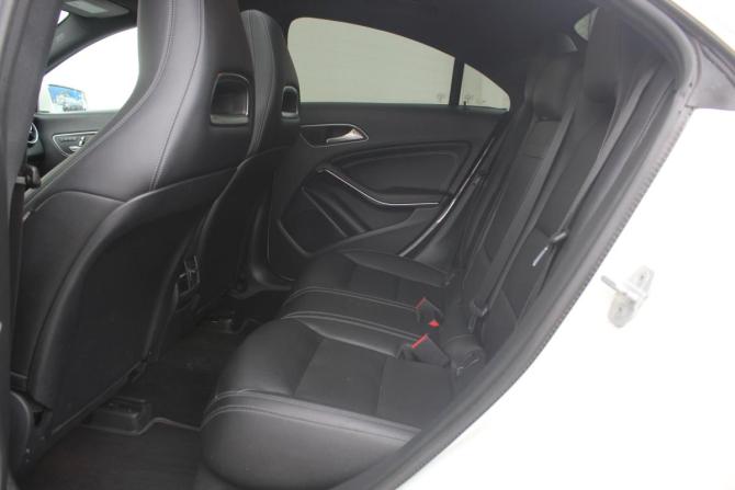 Mercedes-Benz CLA I (C117 X117) Рестайлинг с пробегом 2017 года, цена 2 145 000 рублей, 108792 км, седан, Автокод Объявления