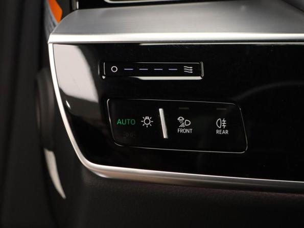 Audi A8 IV (D5) с пробегом 2021 года, цена 9 640 000 рублей, 25397 км, седан, Автокод Объявления