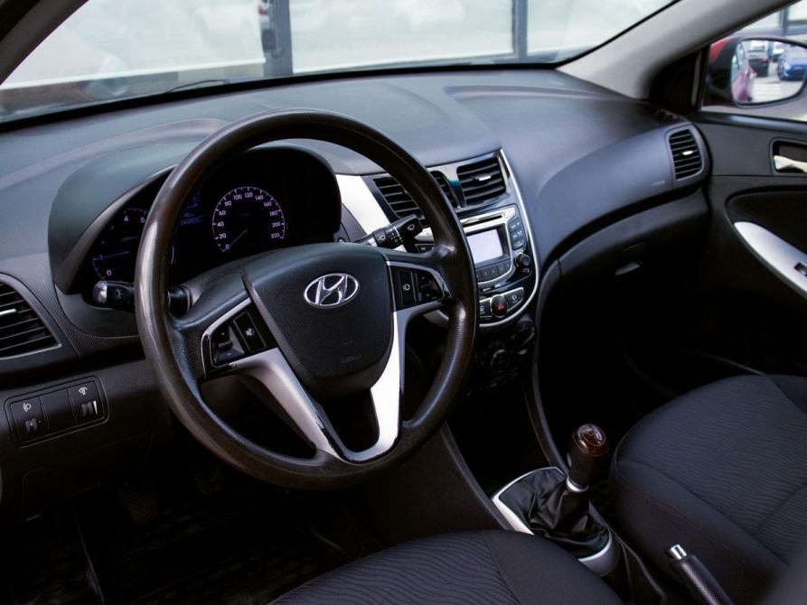Hyundai Solaris I Екатеринбург  - изображение 13