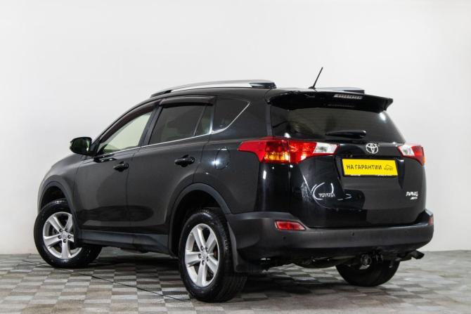 Toyota RAV4 IV (XA40) с пробегом 2013 года, цена 2 199 000 рублей, 173648 км, внедорожник, Автокод Объявления