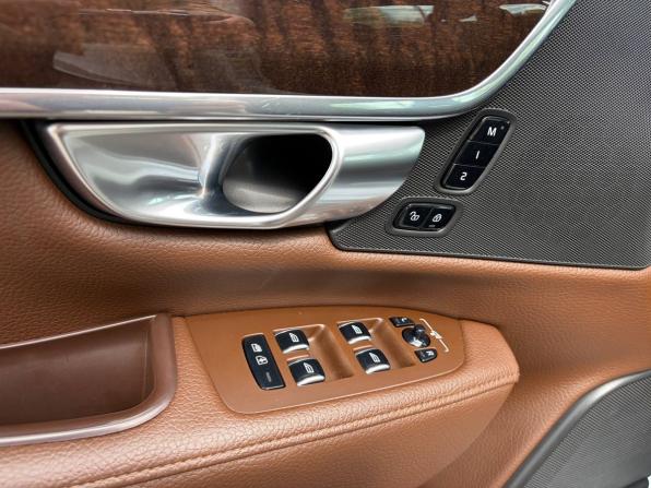 Volvo S90 II с пробегом 2017 года, цена 2 495 000 рублей, 133000 км, седан, Автокод Объявления