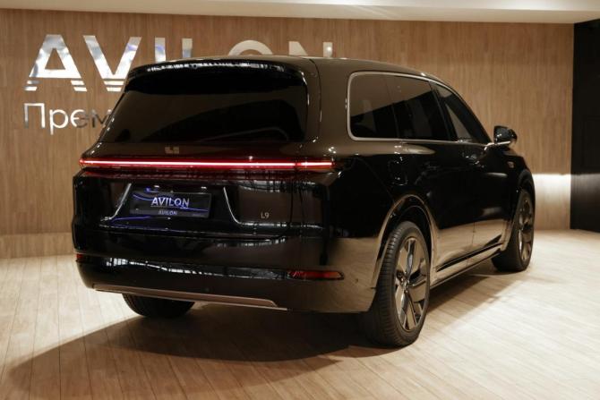Новый Li Auto (Lixiang) L9 I Рестайлинг 2025 года, цена 11 990 000 рублей, внедорожник, Автокод Объявления