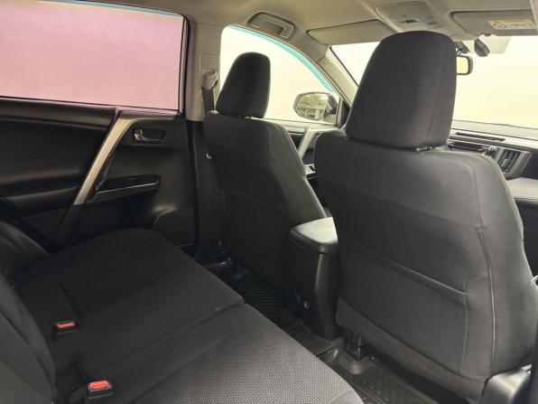 Toyota RAV4 IV (XA40) Рестайлинг с пробегом 2016 года, цена 2 389 000 рублей, 107421 км, внедорожник, Автокод Объявления