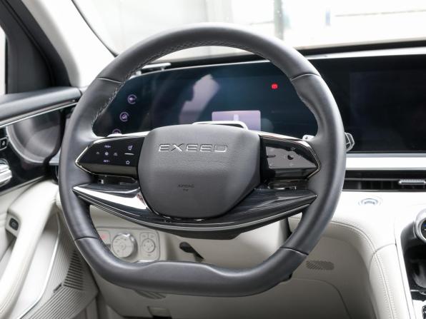 Exeed RX с пробегом 2023 года, цена 2 949 000 рублей, 35118 км, внедорожник, Автокод Объявления