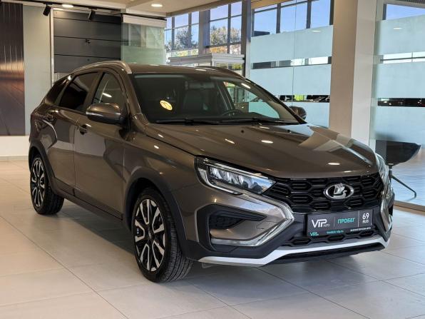 Lada (ВАЗ) Vesta I Рестайлинг (NG) с пробегом 2025 года, цена 1 637 000 рублей, 24918 км, универсал, Автокод Объявления