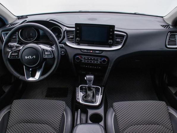 Kia Ceed III Рестайлинг с пробегом 2021 года, цена 1 850 000 рублей, 163572 км, универсал, Автокод Объявления