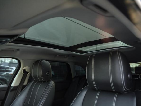 Land Rover Range Rover Velar I с пробегом 2018 года, цена 3 499 000 рублей, 138315 км, внедорожник, Автокод Объявления