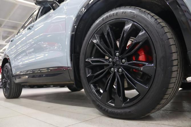 Geely Tugella I Рестайлинг с пробегом 2024 года, цена 3 195 950 рублей, 30579 км, внедорожник, Автокод Объявления